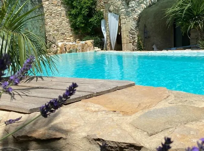 Πανσιόν L'Accalmie 3*